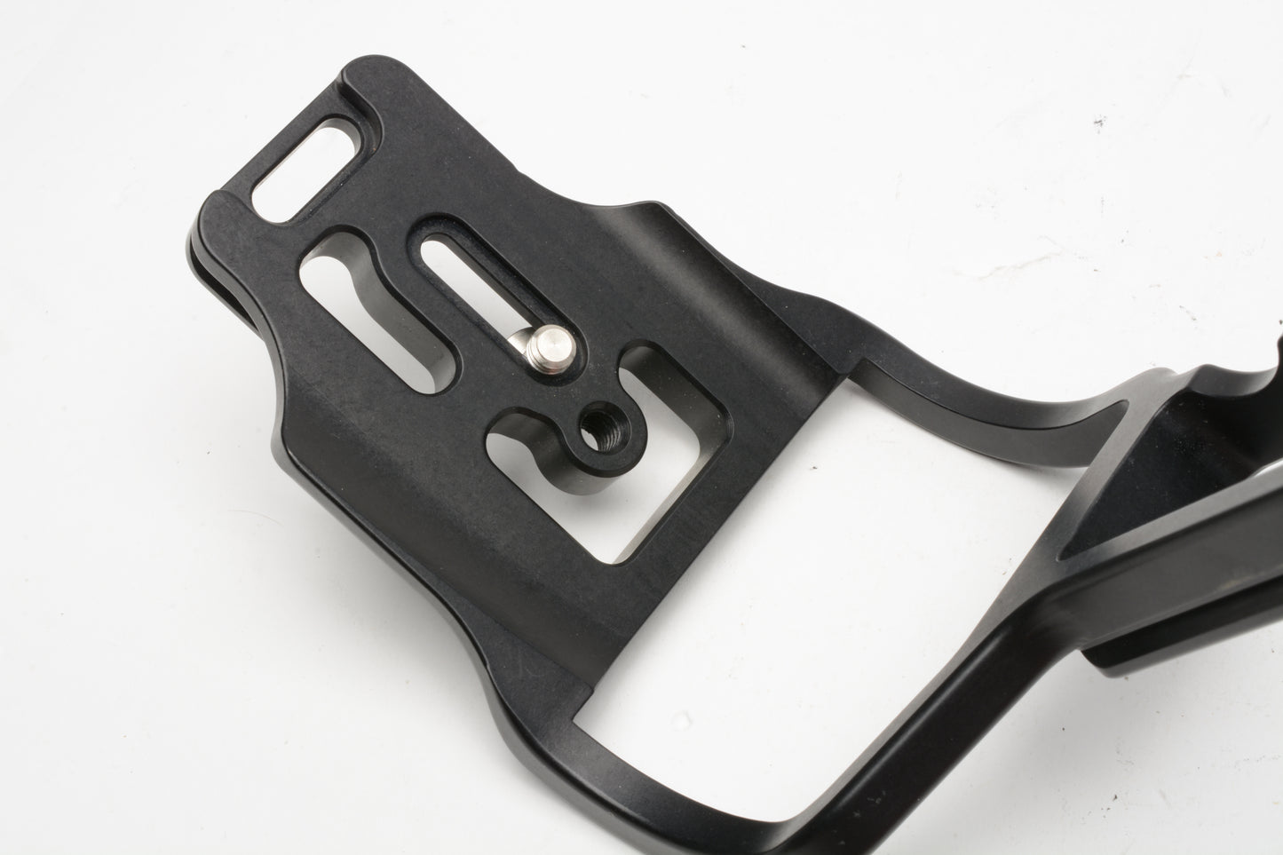 Kirk Photo BL-D750G L-Bracket for Nikon D750 w/MB-D16 Battery Grip, Very clean