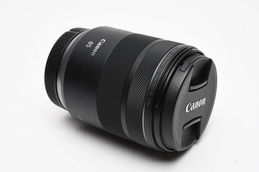 Canon RF 85mm f2 Macro IS STM Portrait Lens, Clean, Sharp!