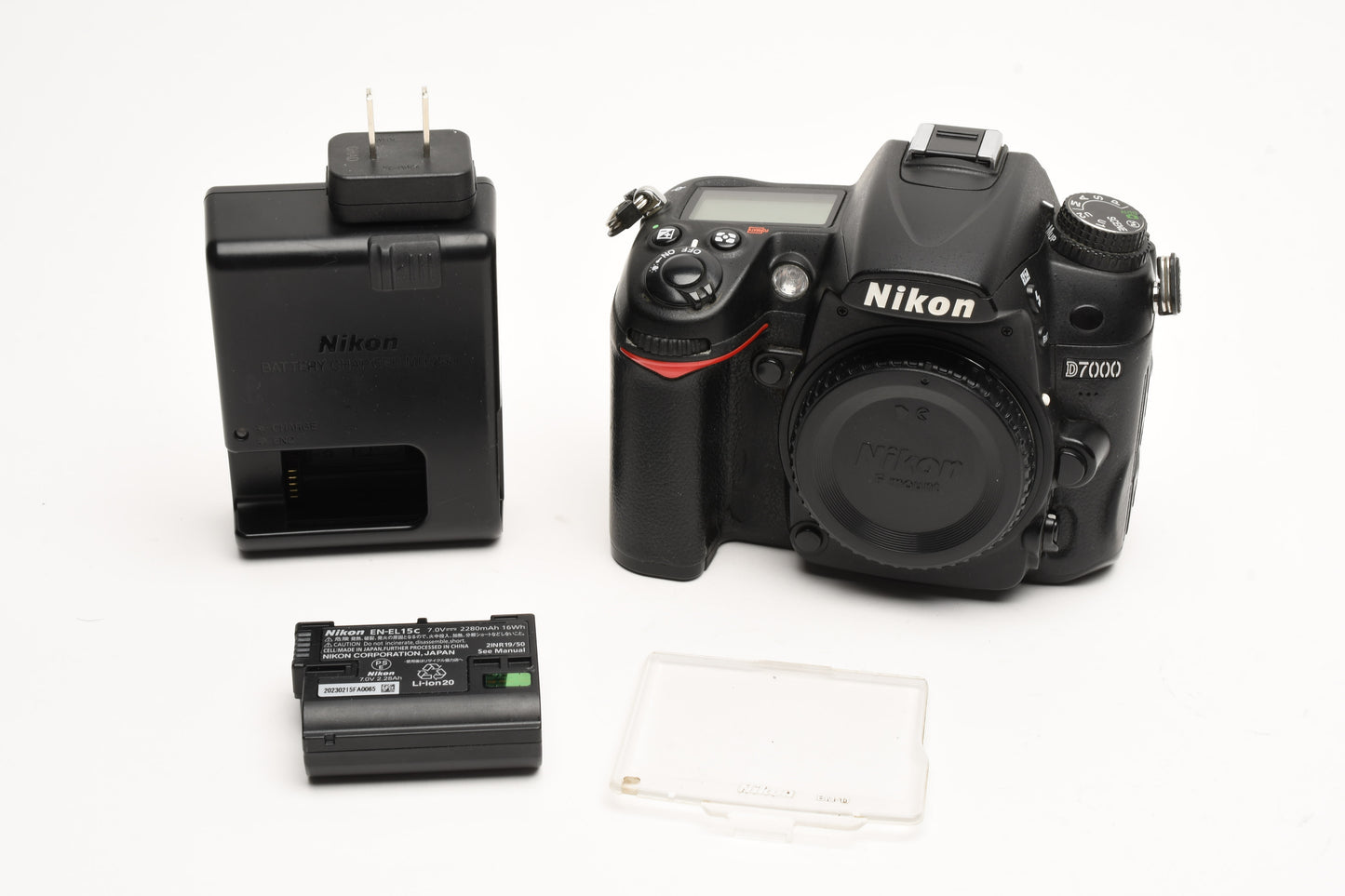 Nikon D7000 16.2MP DSLR, batt, charger, 306K Acts, Tested, Great!