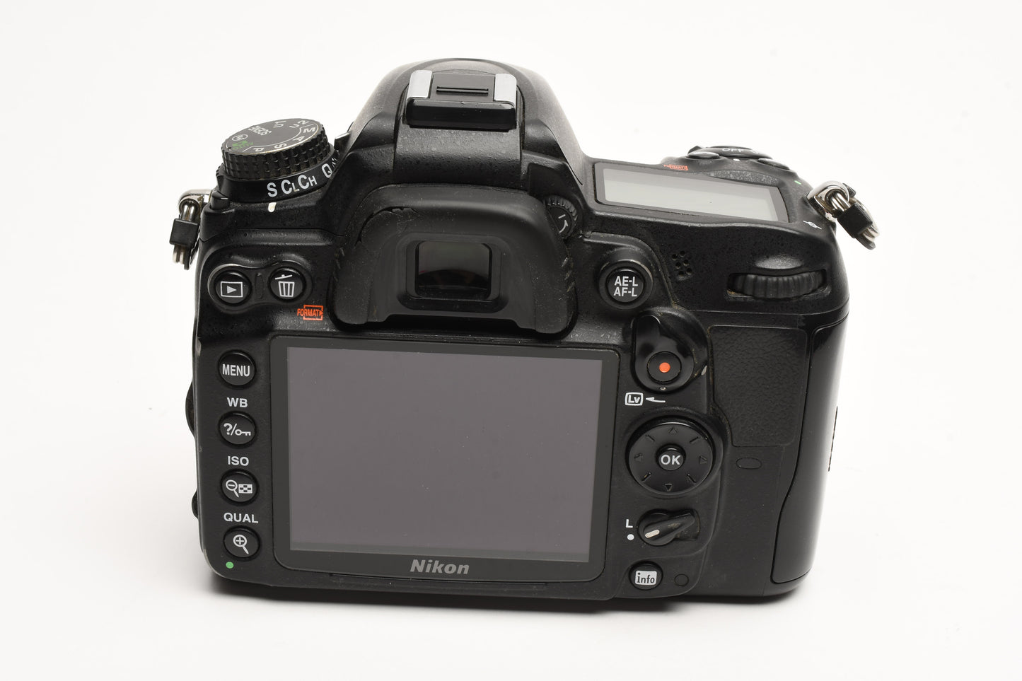Nikon D7000 16.2MP DSLR, batt, charger, 306K Acts, Tested, Great!