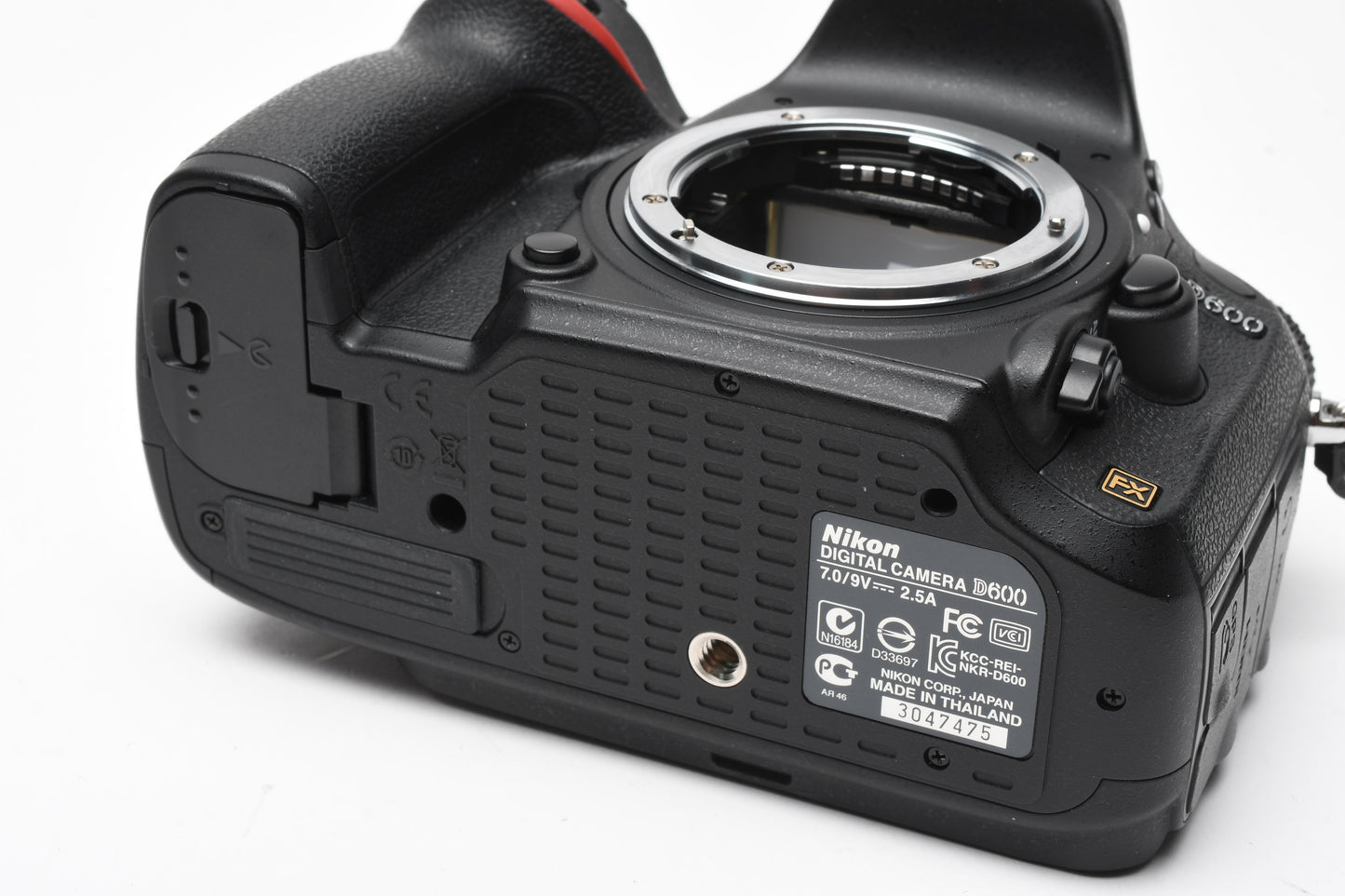 Nikon D600 DSLR Body w/Batt, charger, Only 5489 Acts!! Mint- USA Boxed