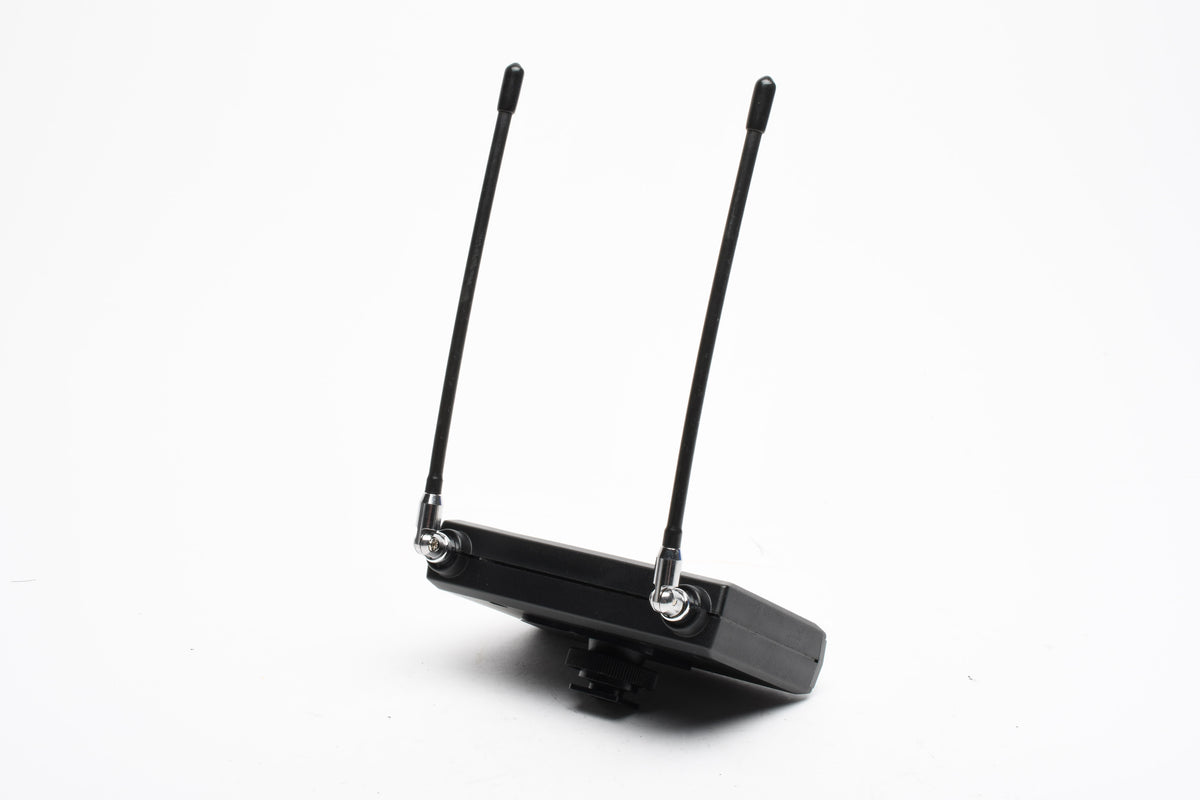 Azden WDR Pro + WM-Pro Wireless Transmitter & Receiver w/lapel Mic. and clip
