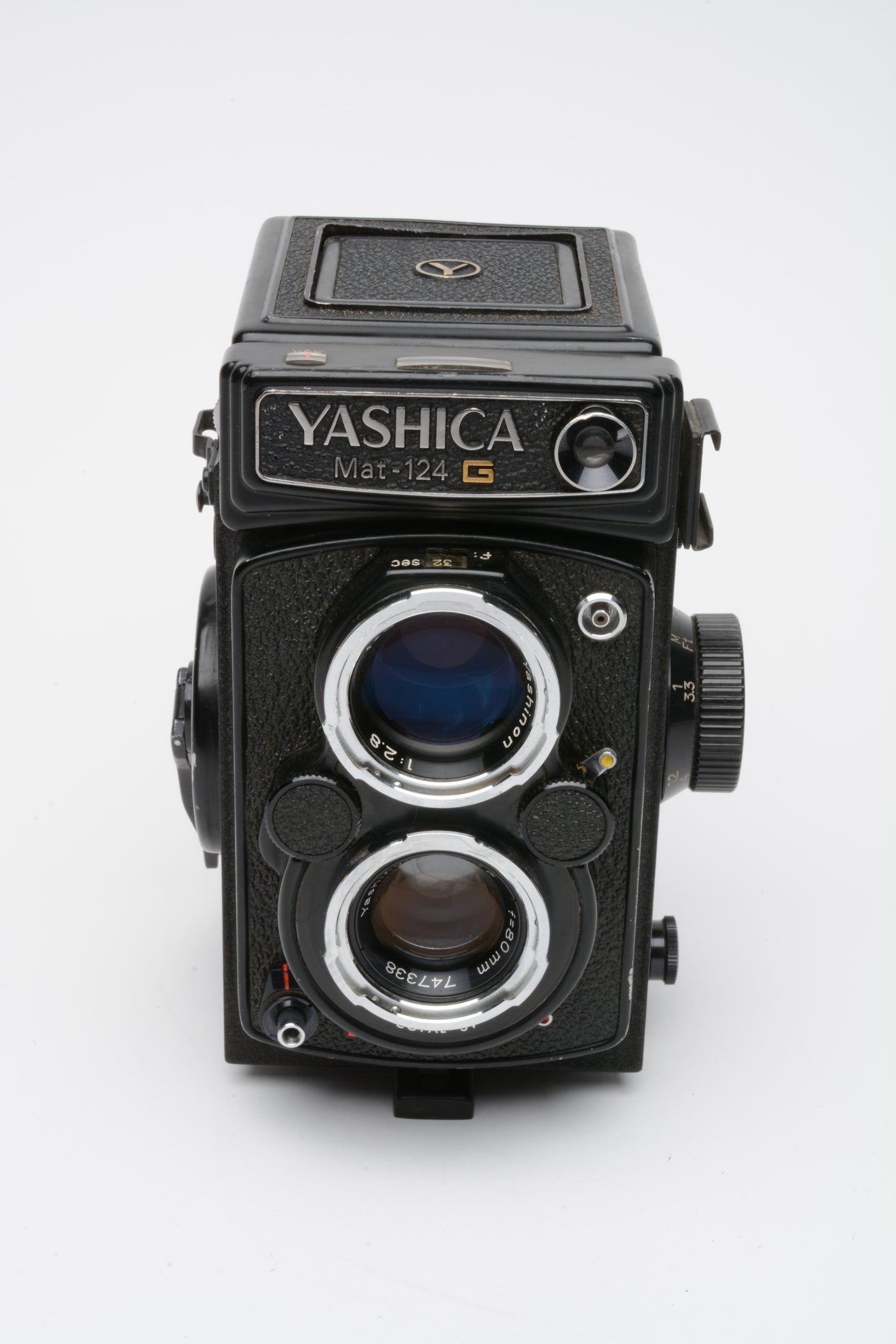 Yashica Mat 124G 120 TLR camera w/80mm f3.5 lens, tested, works great, good!