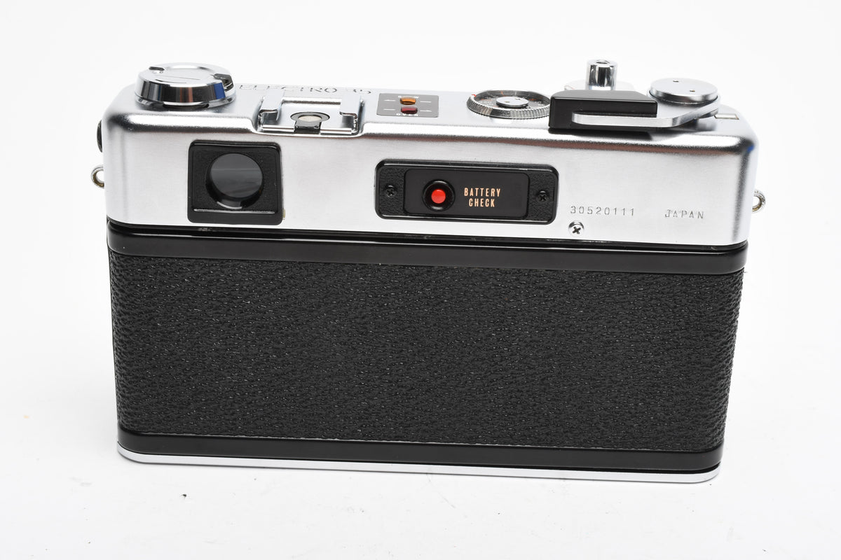 Yashica G Electro 35 GSN 35mm Rangefinder Camera w/45mm f1.7 lens,  New seals, *Read