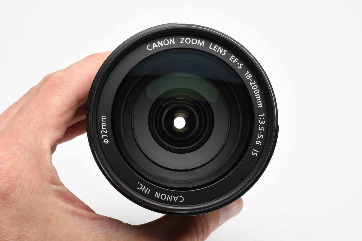 Canon EFS 18-200mm f3.5-5.6 IS zoom lens, caps, Box, Good!