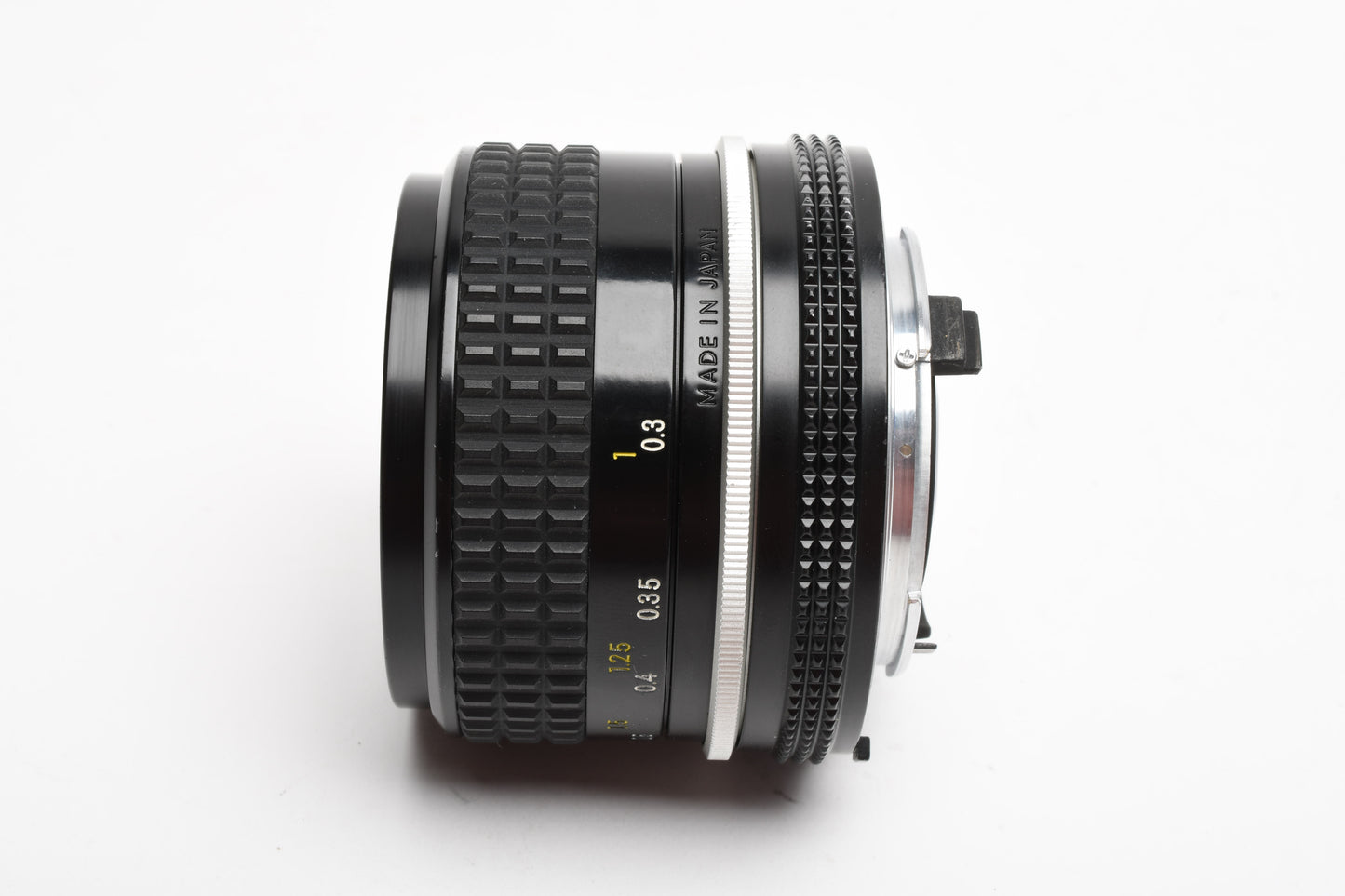 Nikon Nikkor 24mm f2.8 AI lens w/L1Bc Skylight filter, Great! Sharp