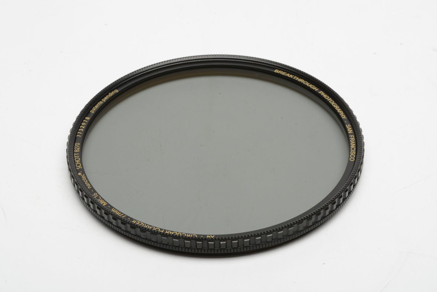 Breakthough Photography X4 77mm MRC16 Schott 8270 Circular Polarizing filter, Mint-