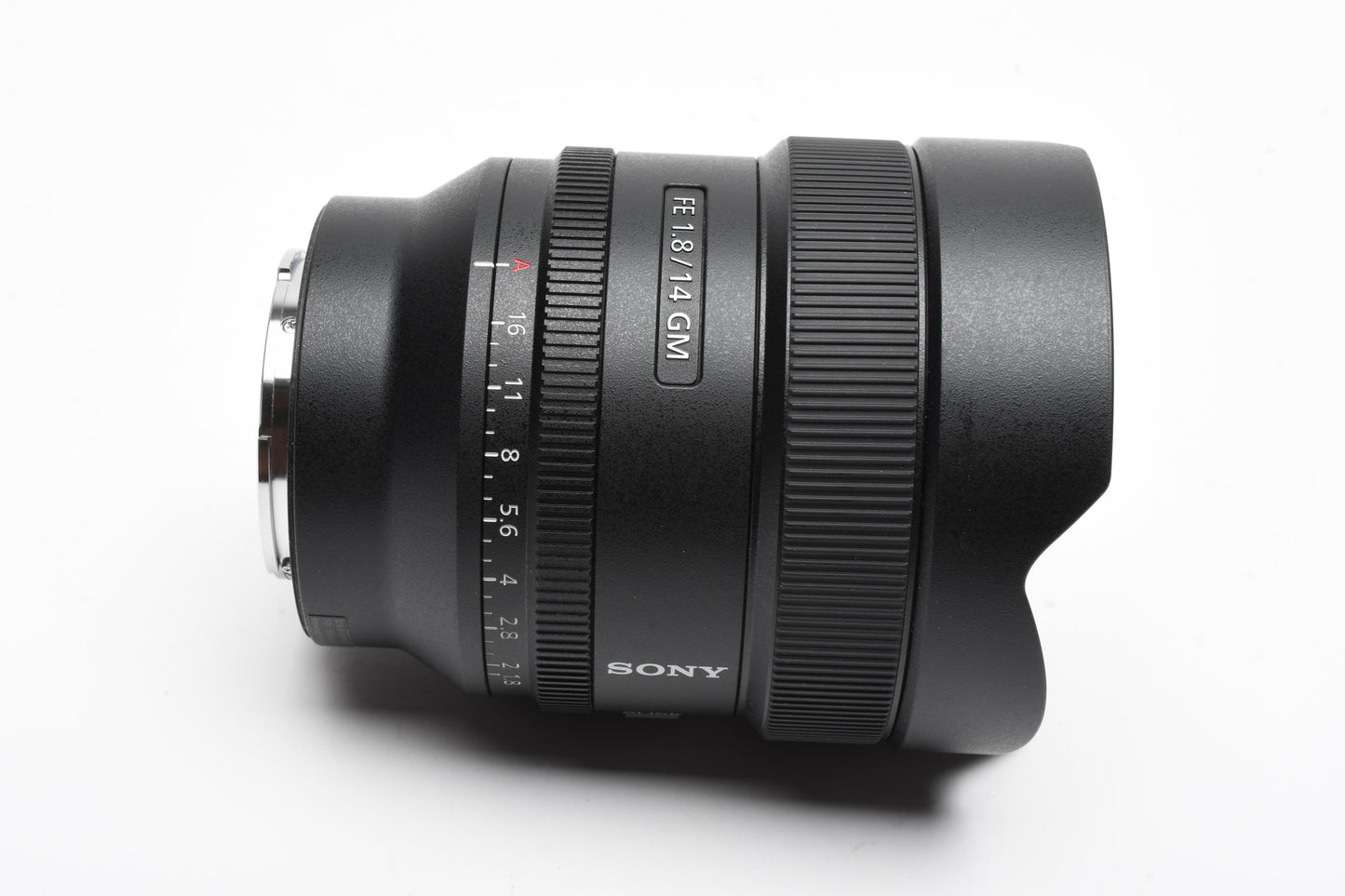 Sony FE 14mm f1.8 GM Lens SEL14F18GM, case, box, Mint, USA