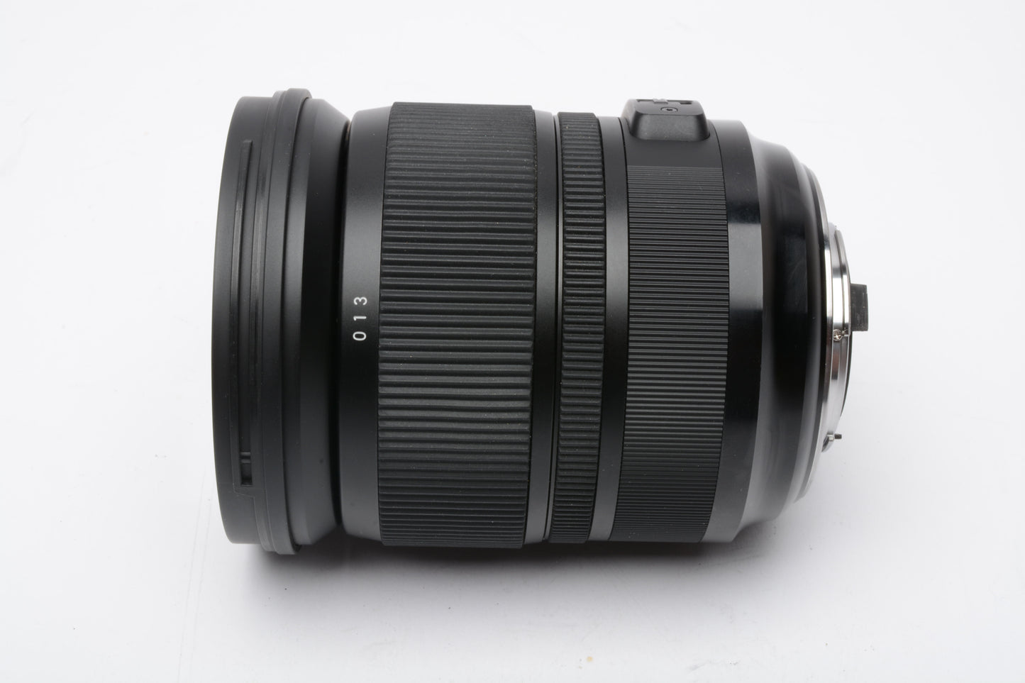 Sigma AF 24-105mm f4 DG OS HSM Art Lens for Nikon F-Mount, Hood+Caps+Case Boxed