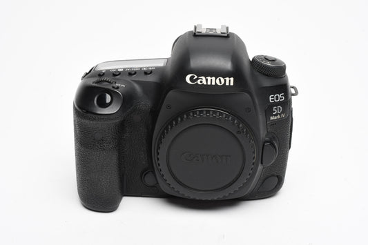 Canon EOS 5D Mark IV Body w/Batt, Charger, 162K Acts, Works great!
