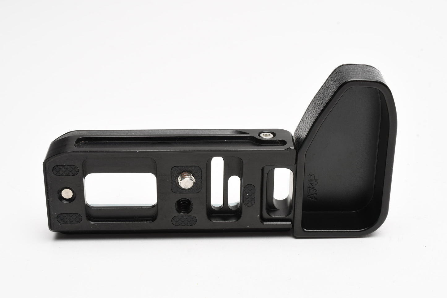 Wepoto A74P Expansion Grip with Quick Release Plate for Arca, Sony A7 IV