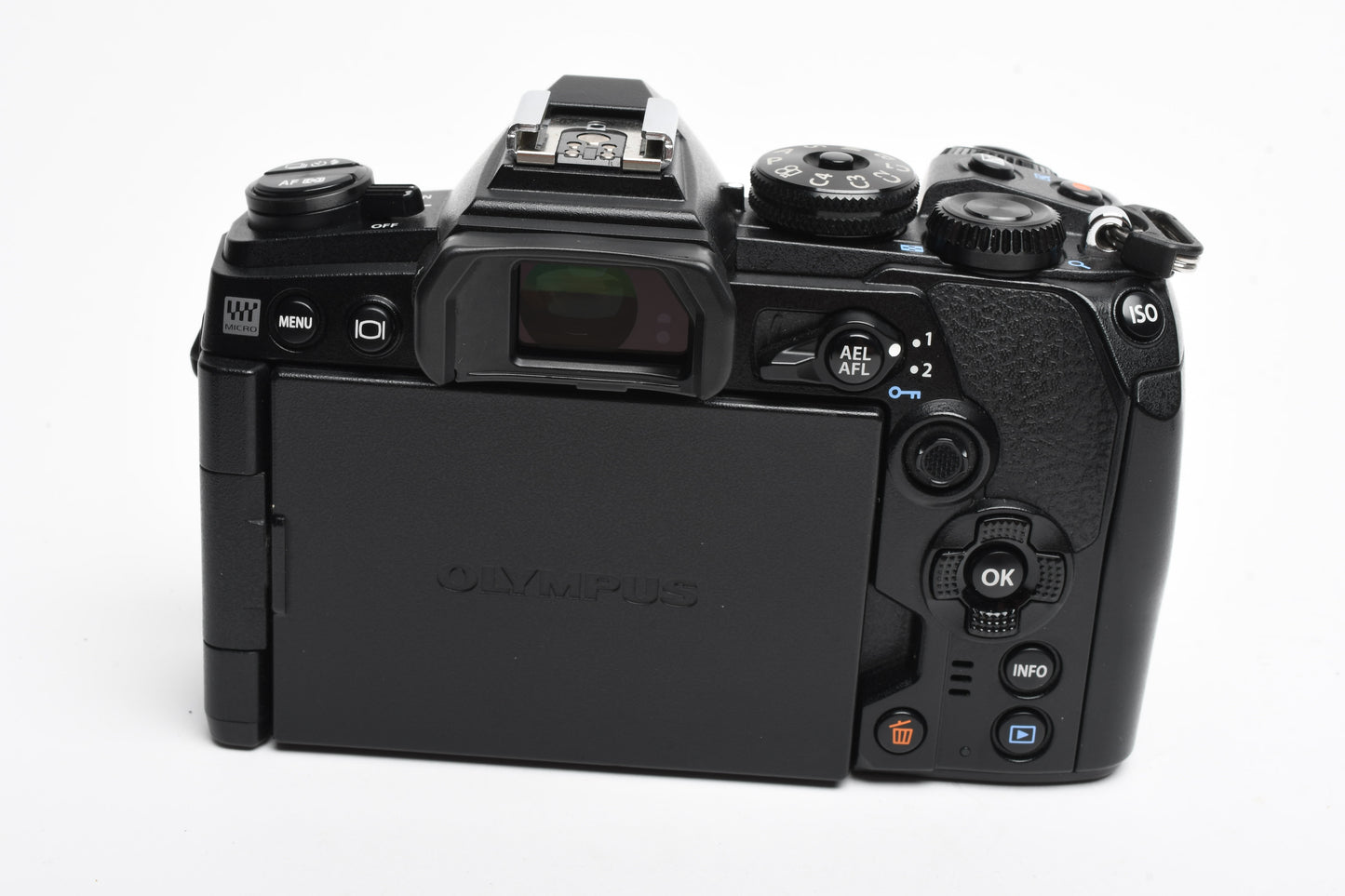 Olympus OM-D E-M1 Mark III Mirrorless Body, 45,911 Acts, 2X Batts, Nice!