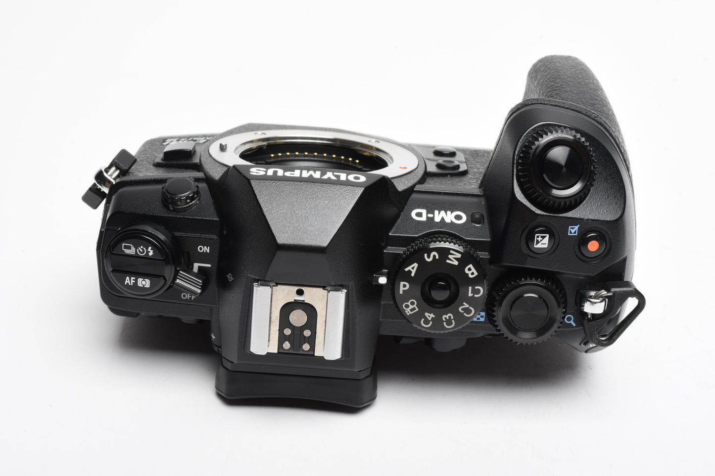 Olympus OM-D E-M1 Mark III Mirrorless Body, 45,911 Acts, 2X Batts, Nice!