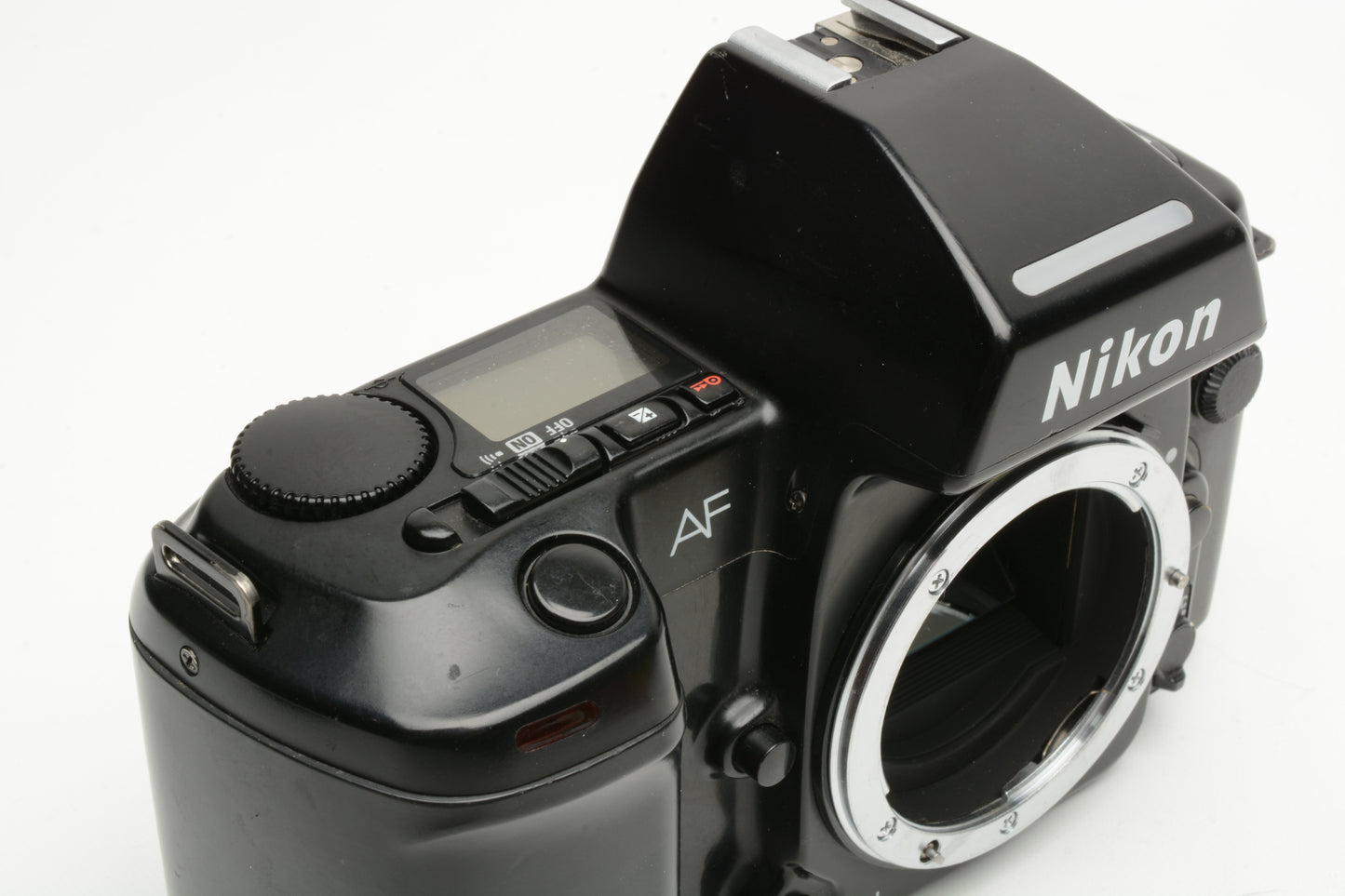 Nikon N8008s 35mm SLR Body, cap, tested, Good!