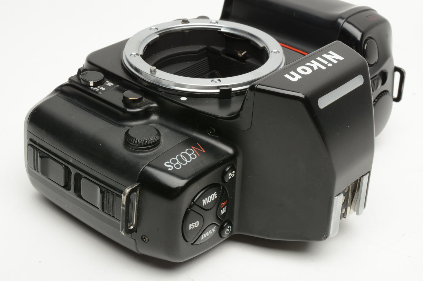 Nikon N8008s 35mm SLR Body, cap, tested, Good!