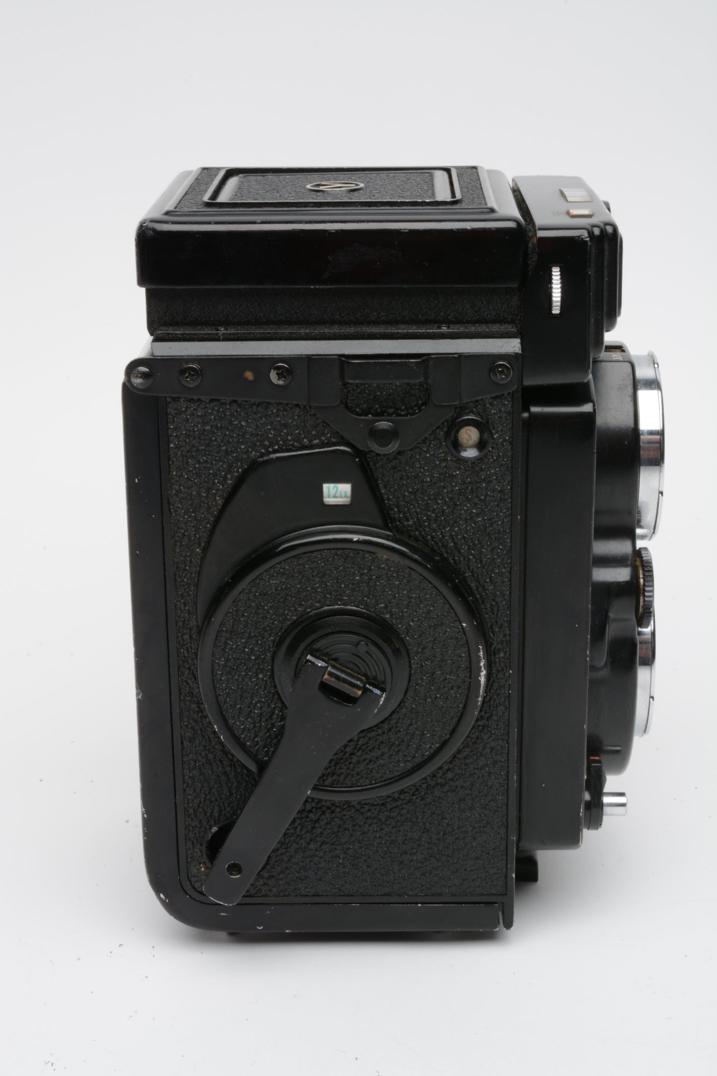 Yashica Mat 124G 120 TLR camera w/80mm f3.5 lens, tested, works great, nice!