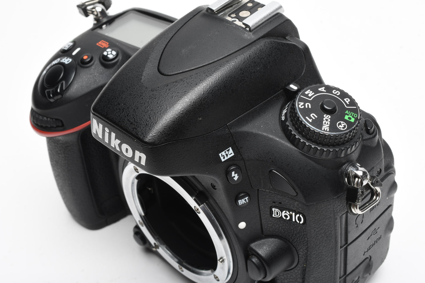 Nikon D610 DSLR Body w/battery, charger, strap, 62K Acts, Nice!