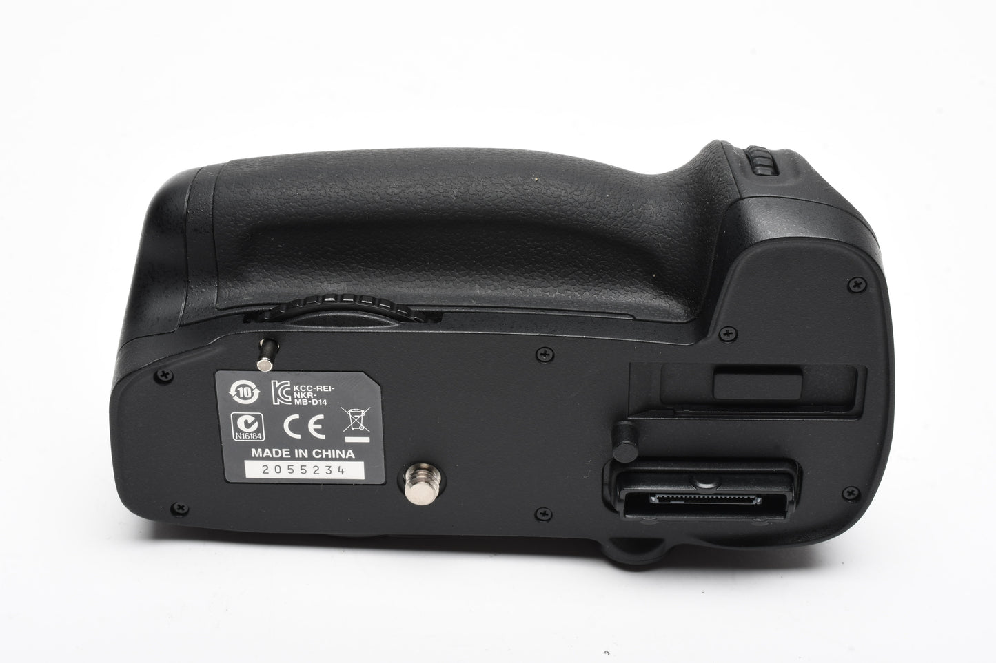Nikon MB-D14 Battery Grip, Lithium and AA trays, Very clean, Tested