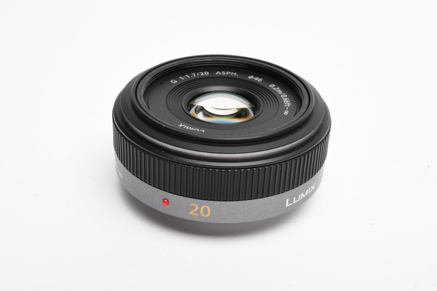 Panasonic Lumix 20mm f1.7 G lens, Very clean, w/Pouch + Hood