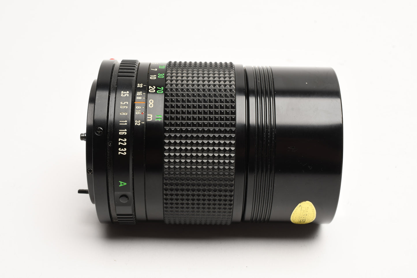 Canon FD 135mm f3.5 Portrait lens, caps, UV Very clean & sharp!