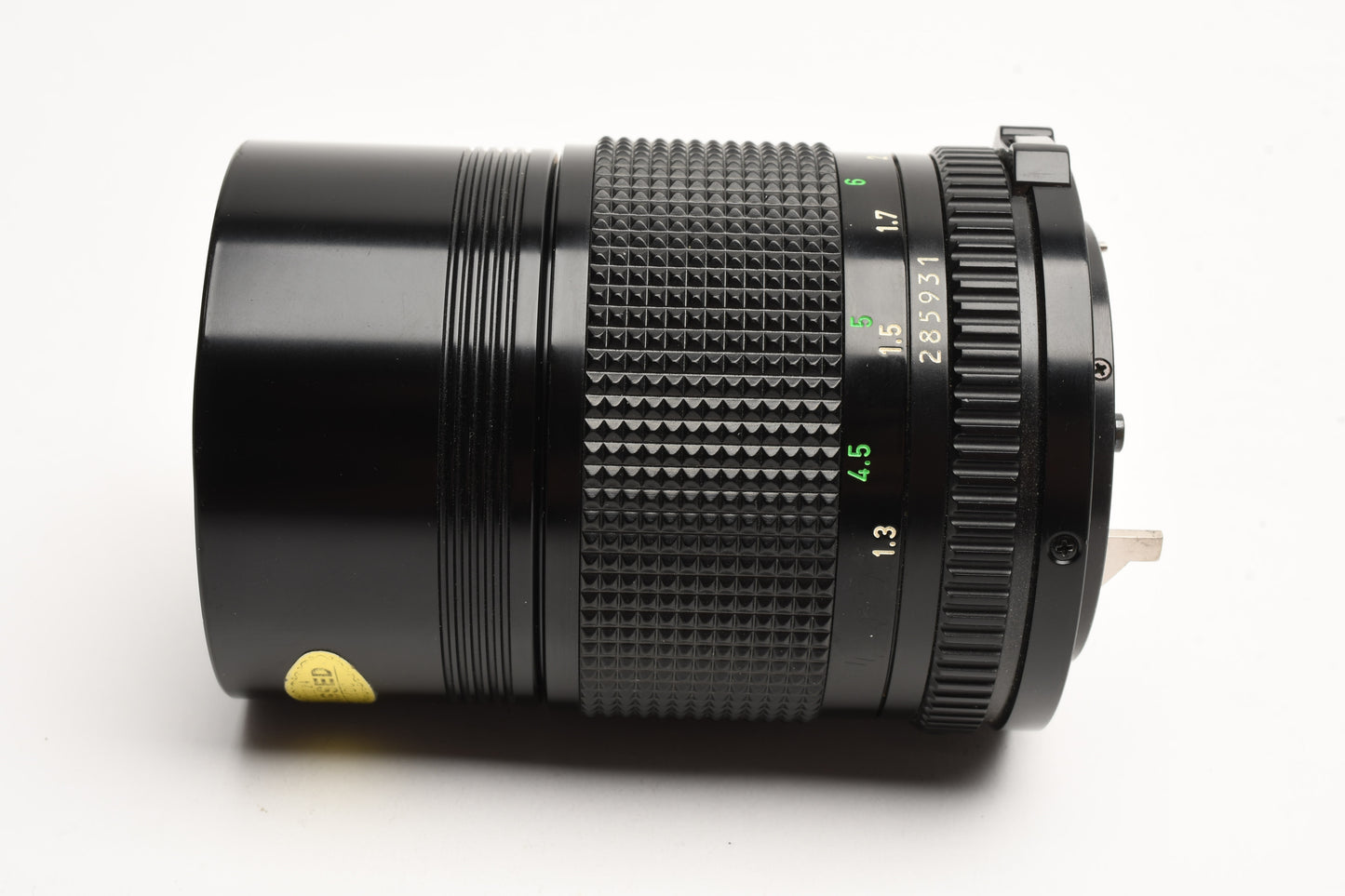 Canon FD 135mm f3.5 Portrait lens, caps, UV Very clean & sharp!