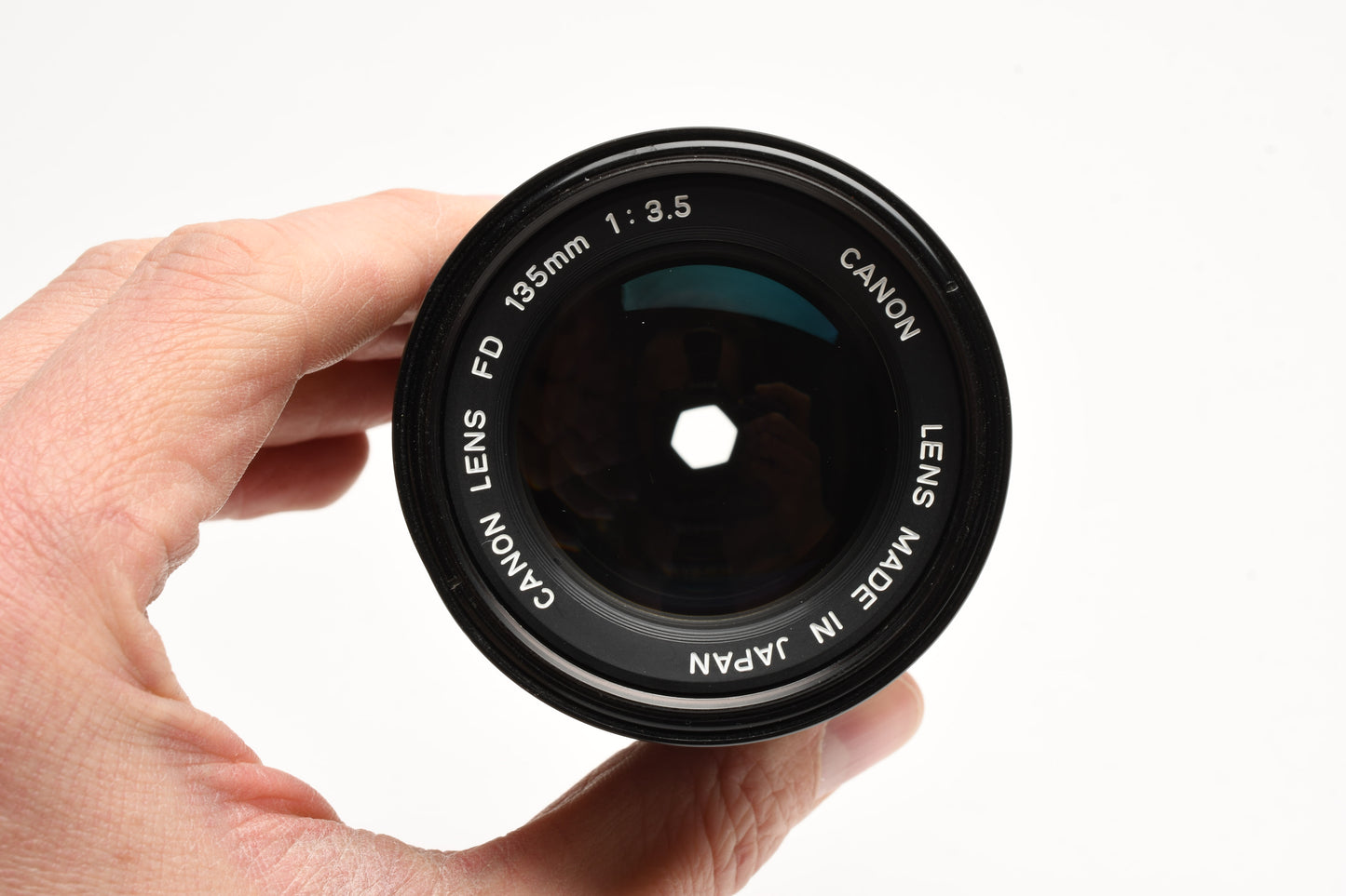 Canon FD 135mm f3.5 Portrait lens, caps, UV Very clean & sharp!