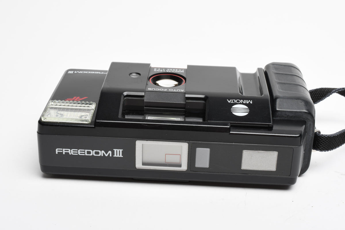 Minolta Freedom III 35mm Point&Shoot camera w/35mm f2.8 prime lens, Great!