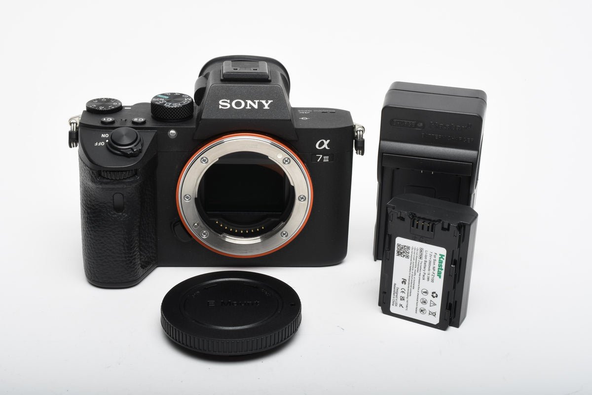 Sony A7 III Mirrorless Body, batt+charger, Only 2280 Acts! Great!