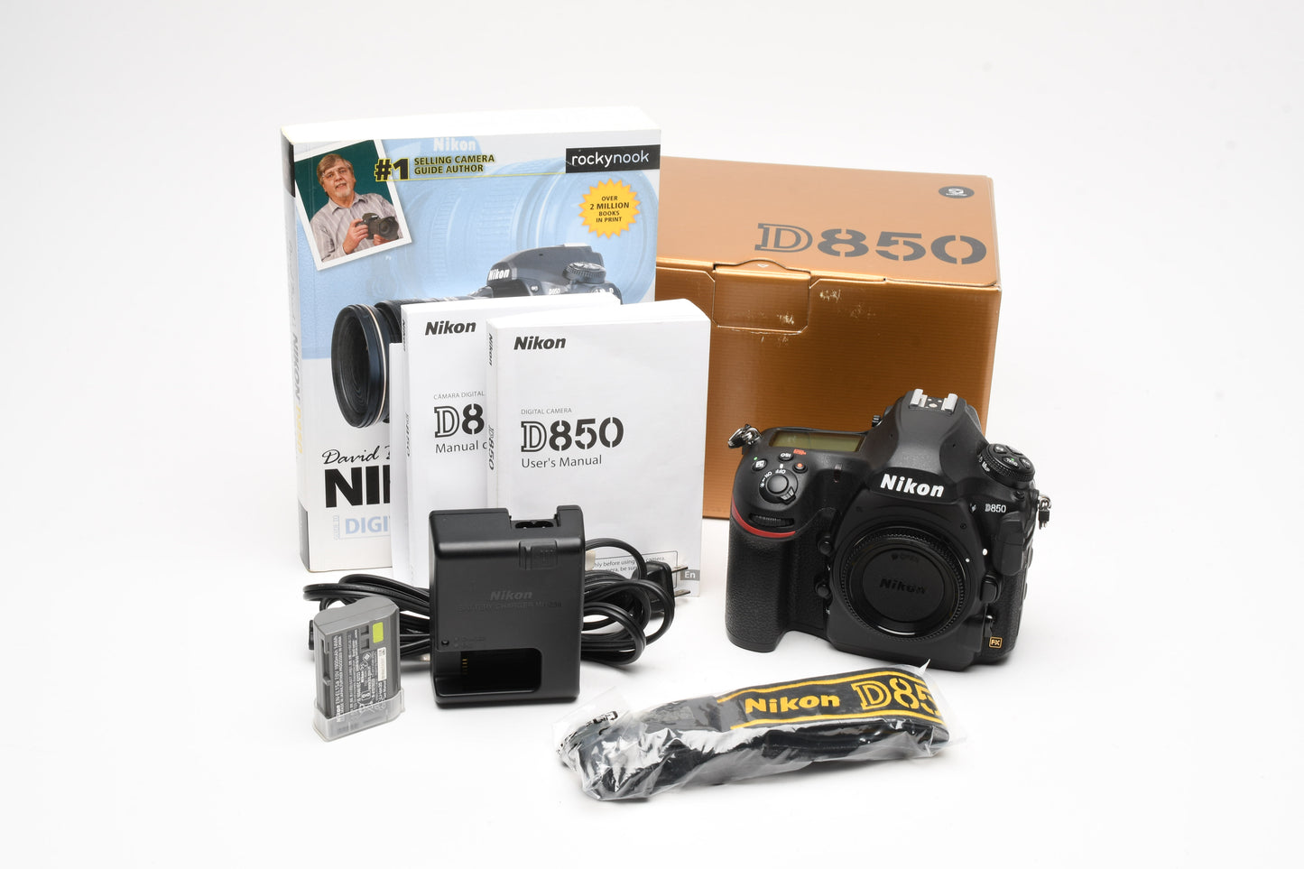 Nikon D850 DSLR Body w/batt+charger Only 17,107 Acts, Clean, Boxed, USA