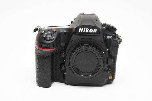 Nikon D850 DSLR Body w/batt+charger Only 17,107 Acts, Clean, Boxed, USA