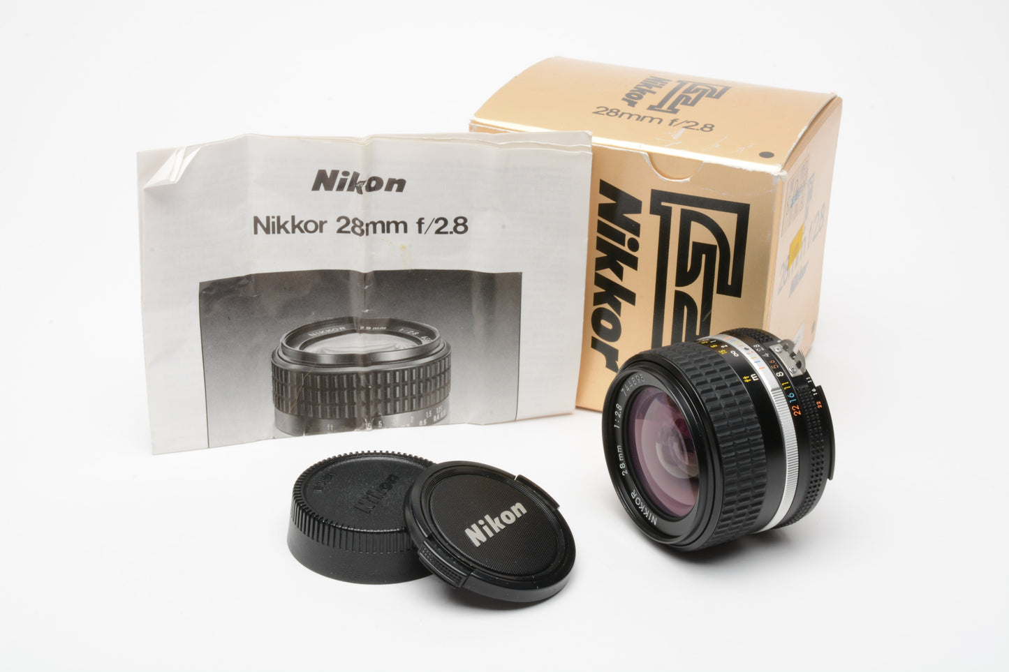 Nikon Nikkor Ai-s 28mm f2.8 Wide Angle prime lens, Caps+Box Mint-