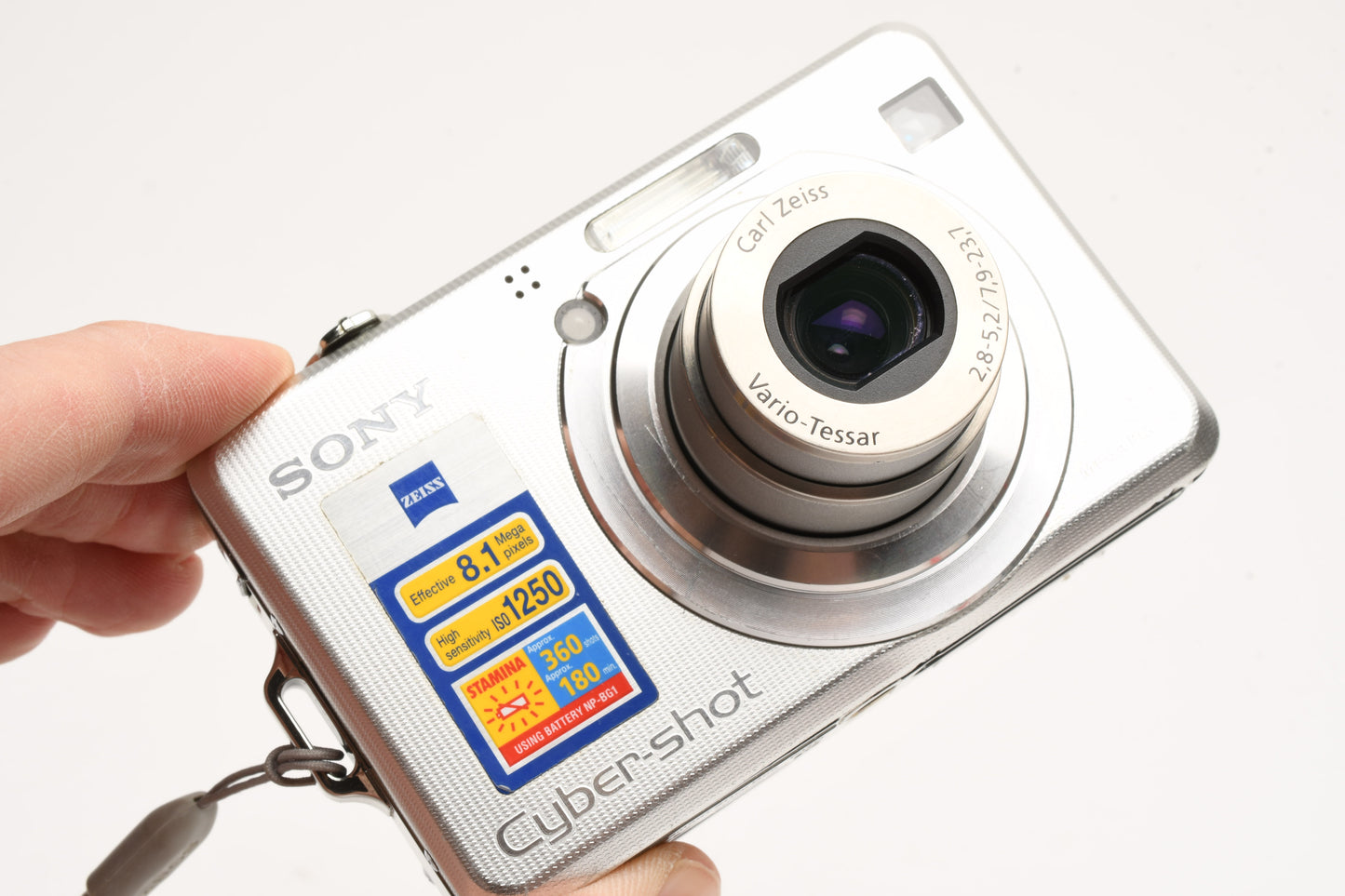 Sony DSC-W100 8.1MP Digital Point&Shoot camera, 2batts+charger, tested, boxed