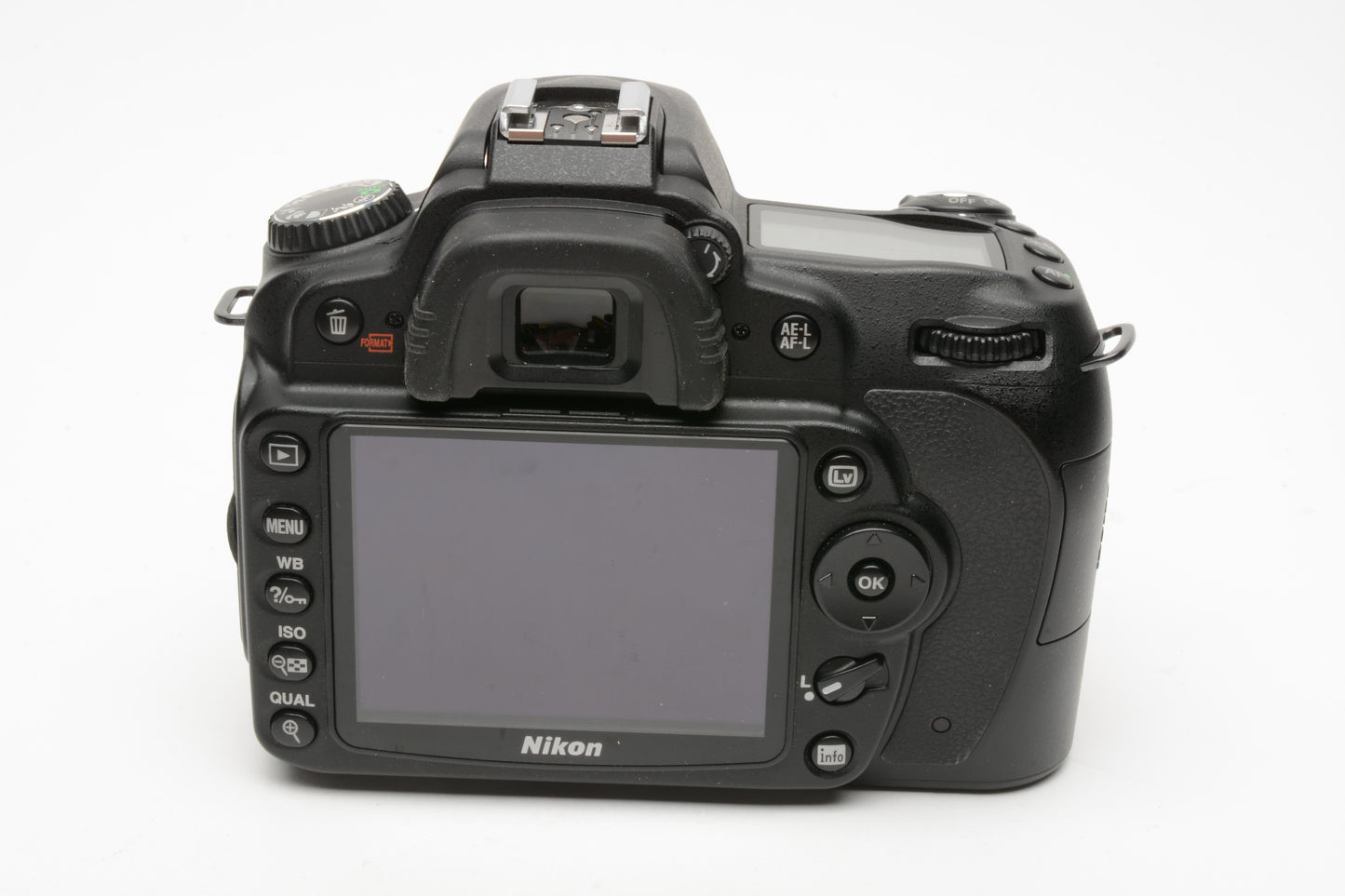 Nikon D90 DSLR body, batt, charger, strap, Only 4872 Acts, very clean, tested