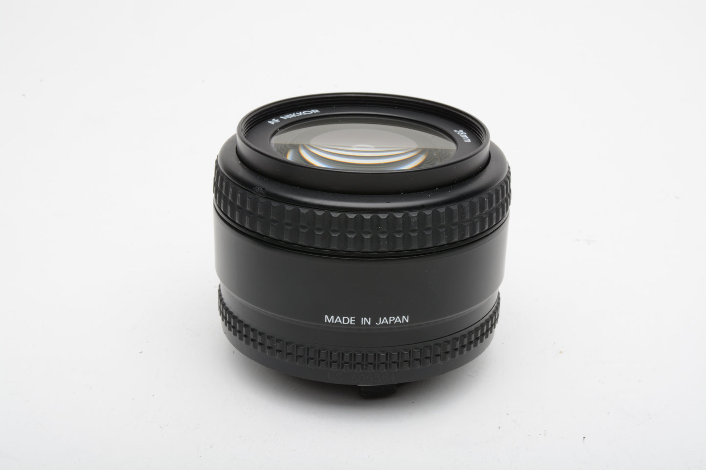 Nikon AF 28mm f2.8D wide lens, caps nice & clean!