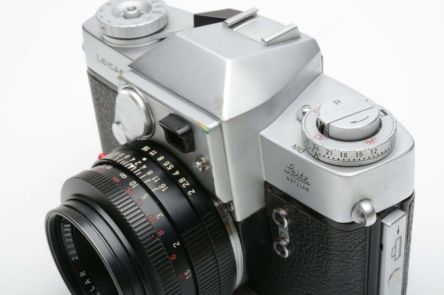 Leica Leicaflex w/Summicron 50mm f2 lens, hood, case, New seals, Great!