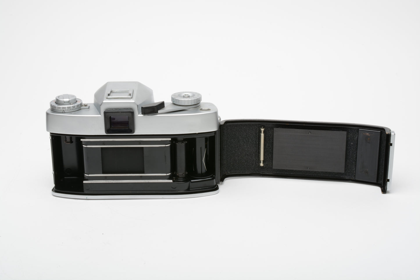 Leica Leicaflex w/Summicron 50mm f2 lens, hood, case, New seals, Great!