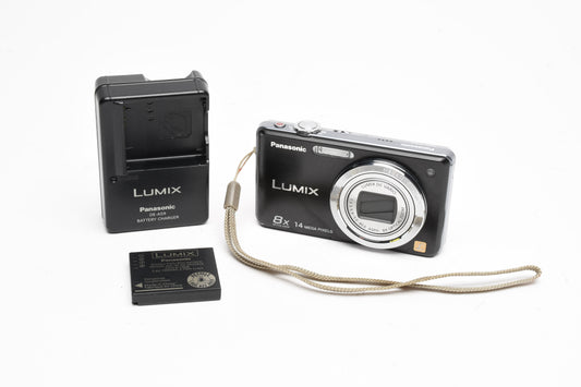 Panasonic Lumix DMC-FH22 14.1MP Digital Point&Shoot, batt+charger, *Read