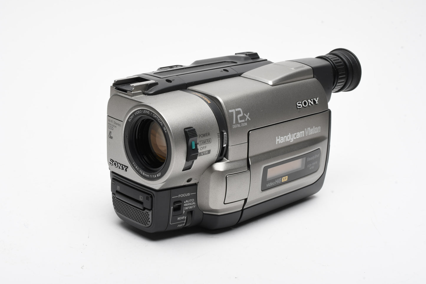 Sony CCD-TRV75 Hi-8 Video camcorder bundle, batt, AC, Remote, tested, Great!