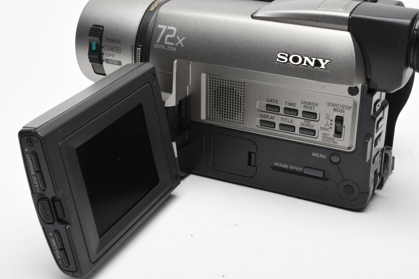 Sony CCD-TRV75 Hi-8 Video camcorder bundle, batt, AC, Remote, tested, Great!