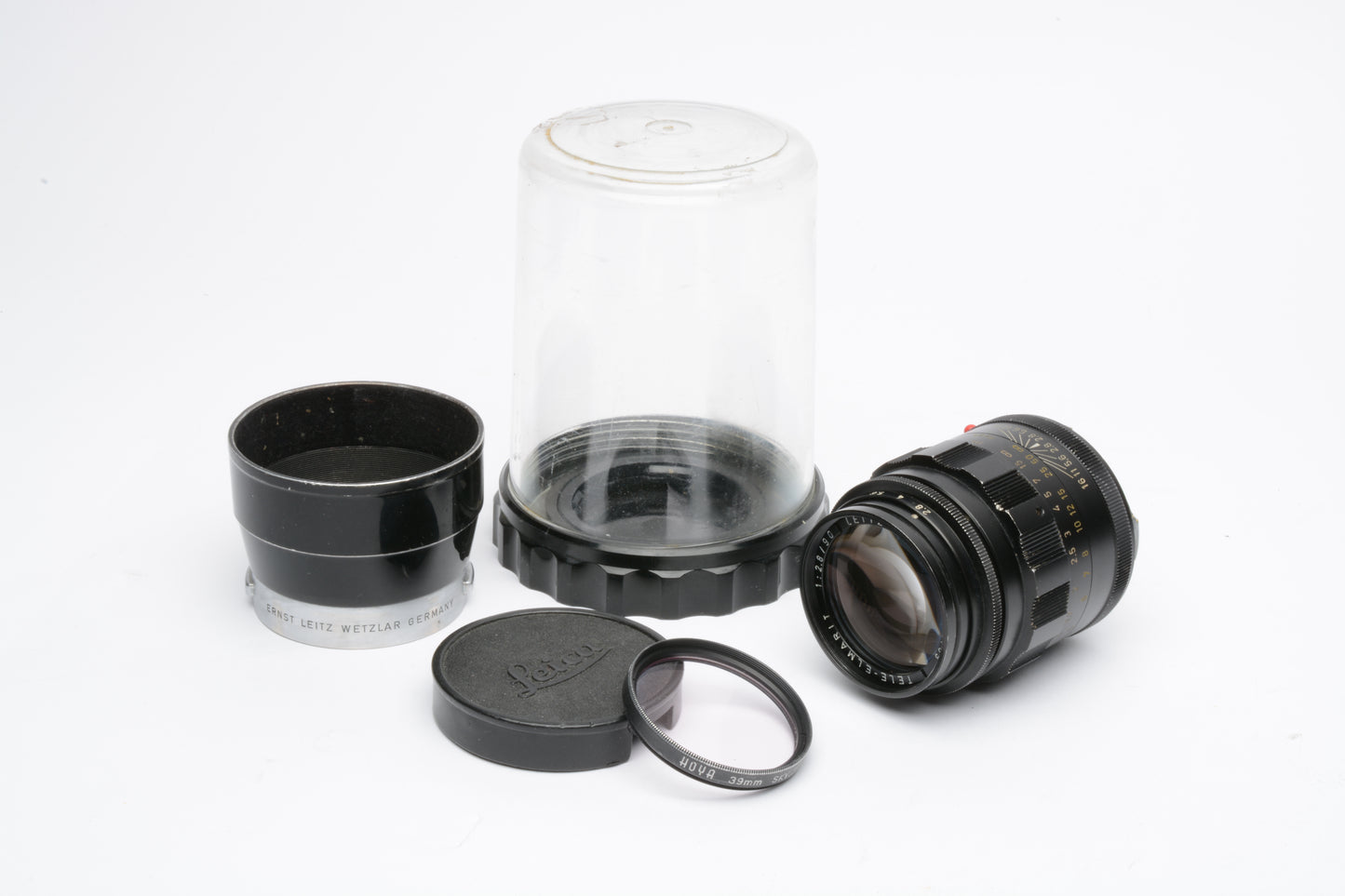 Leica Leitz 90mm F2 Tele-Elmarit Lens V.I black lens, very sharp!