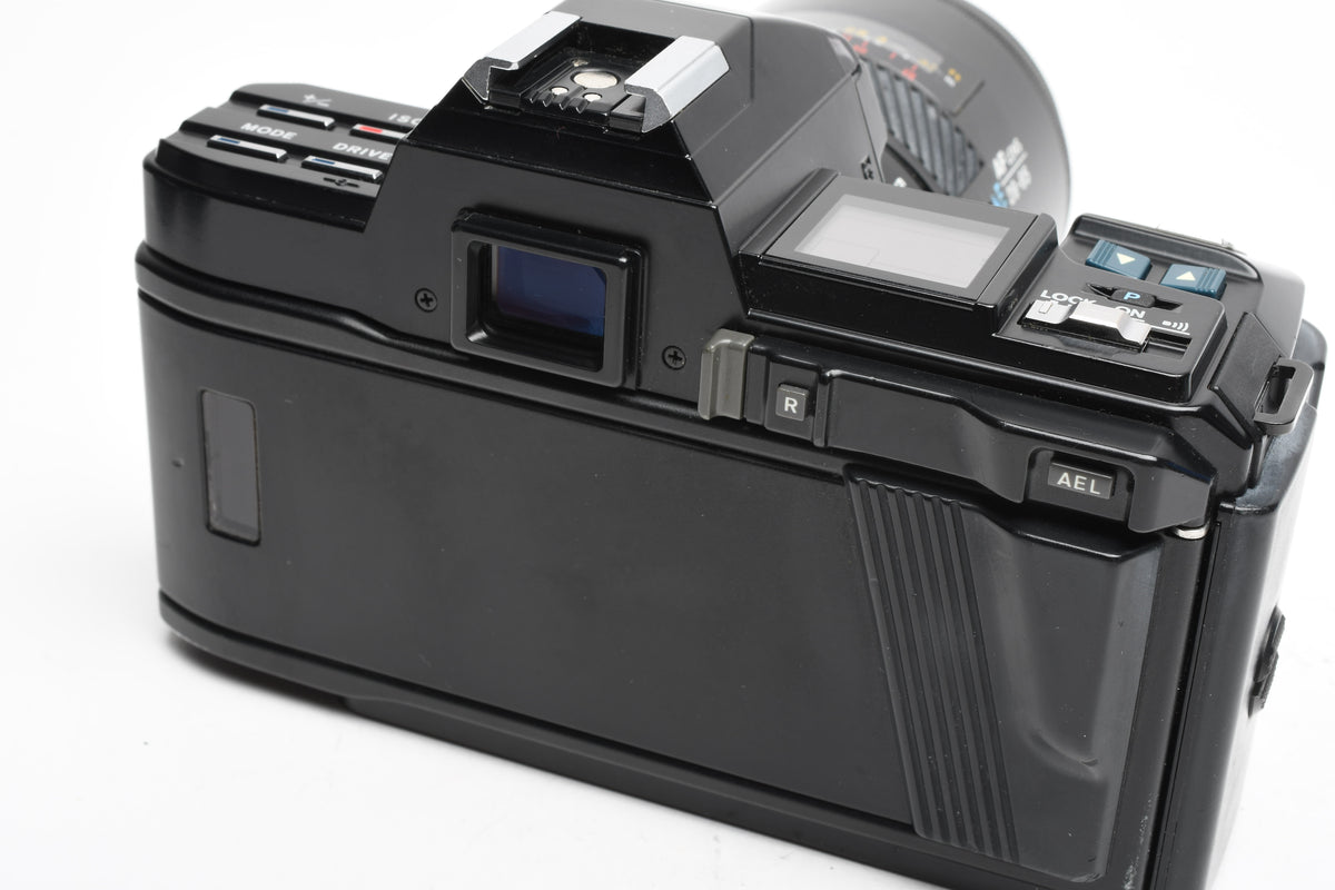 Minolta Maxxum 7000 35mm SLR w/AF 28-85mm Zoom, Tested, Great