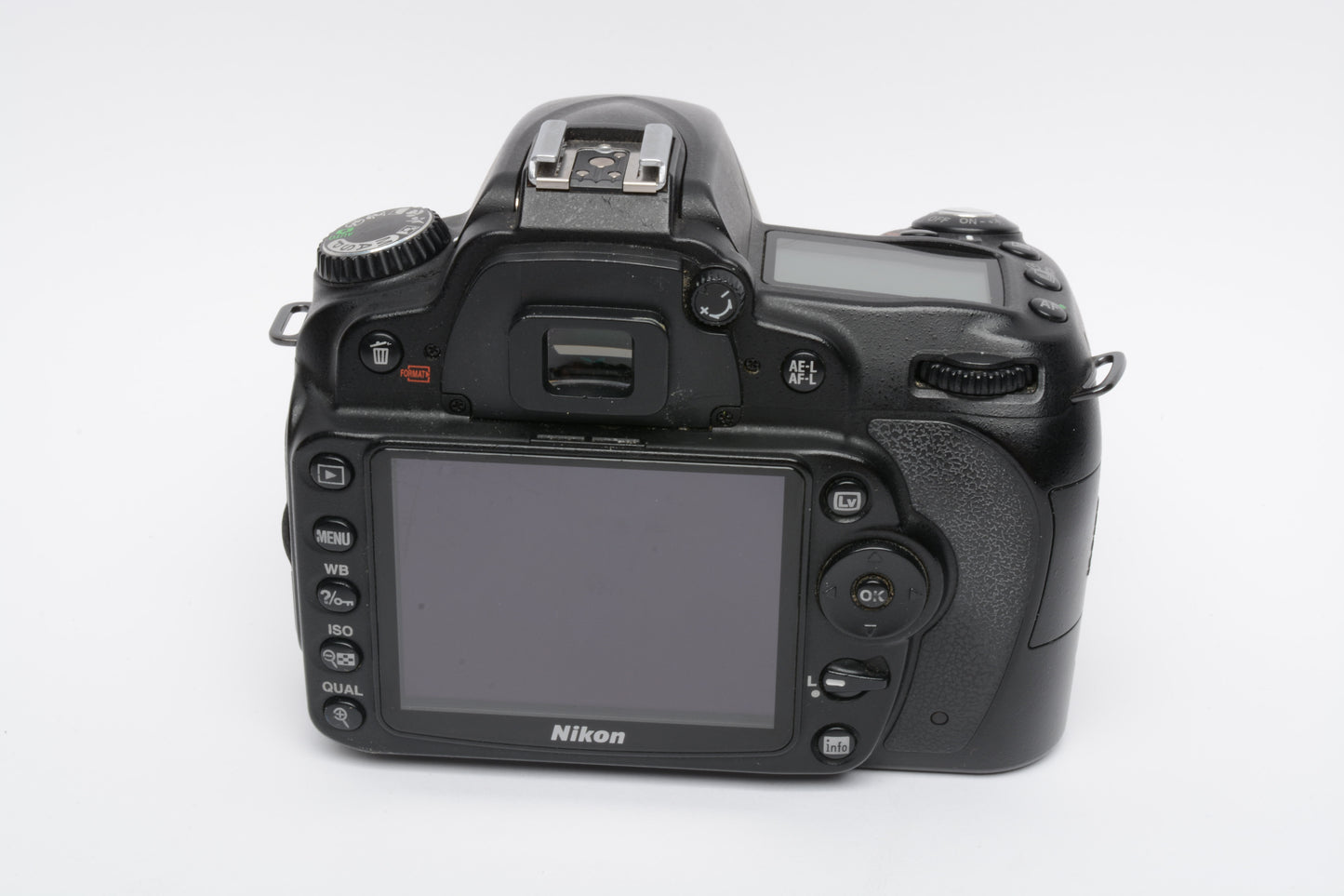 Nikon D90 DSLR body, batt, charger, strap, Only 609 Acts, very clean, tested