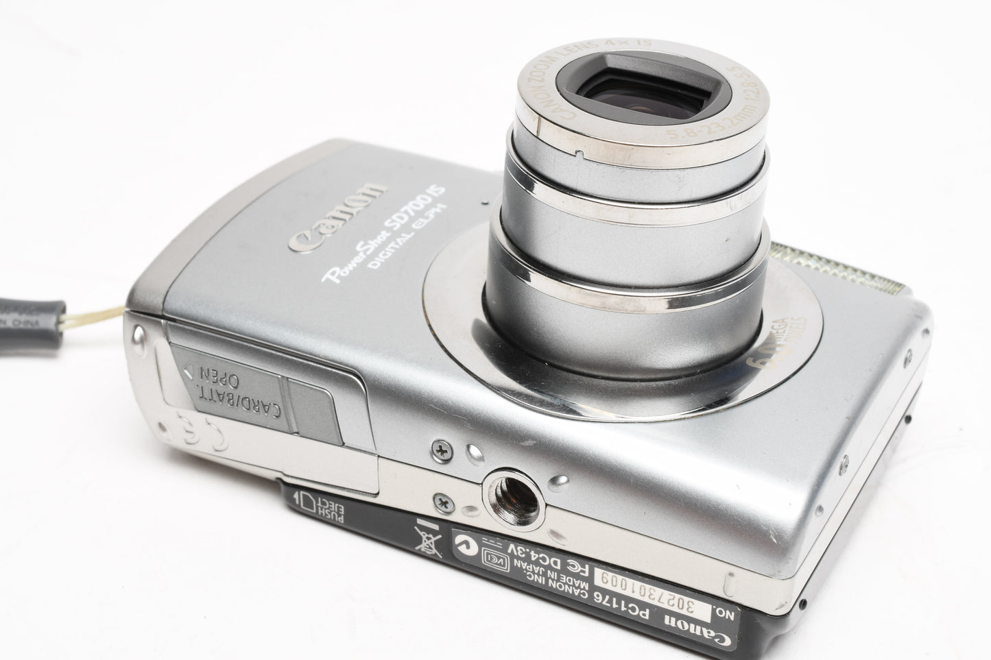 Canon PowerShot Elph SD700 IS 6MP Digital Point & Shoot, case, manual, Tested