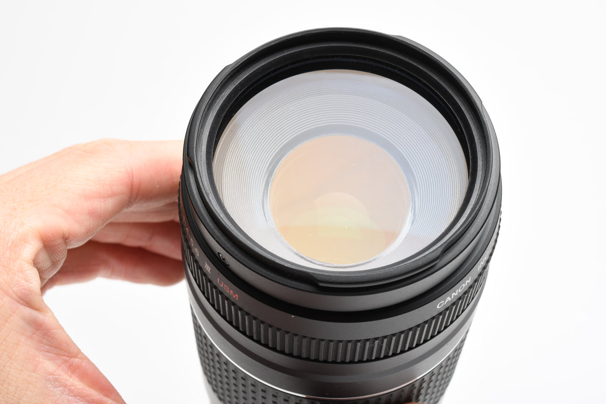 Canon EF 75-300mm f4-5.6 III USM Telephoto zoom lens, Caps
