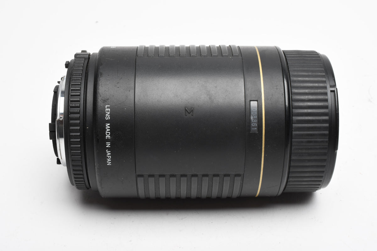 Sigma APO AF 70-300mm f4-5.6 Telephoto zoom for Nikon AF +Hood, Good