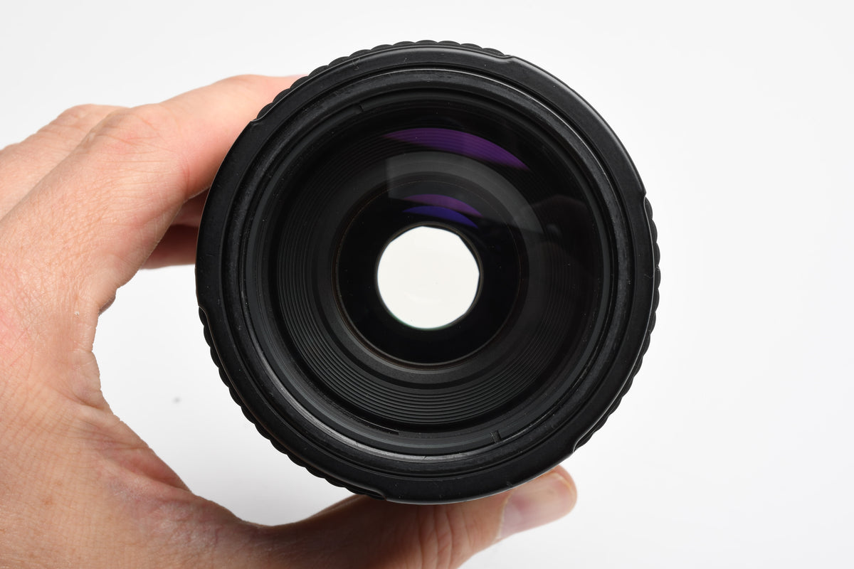 Sigma APO AF 70-300mm f4-5.6 Telephoto zoom for Nikon AF +Hood, Good