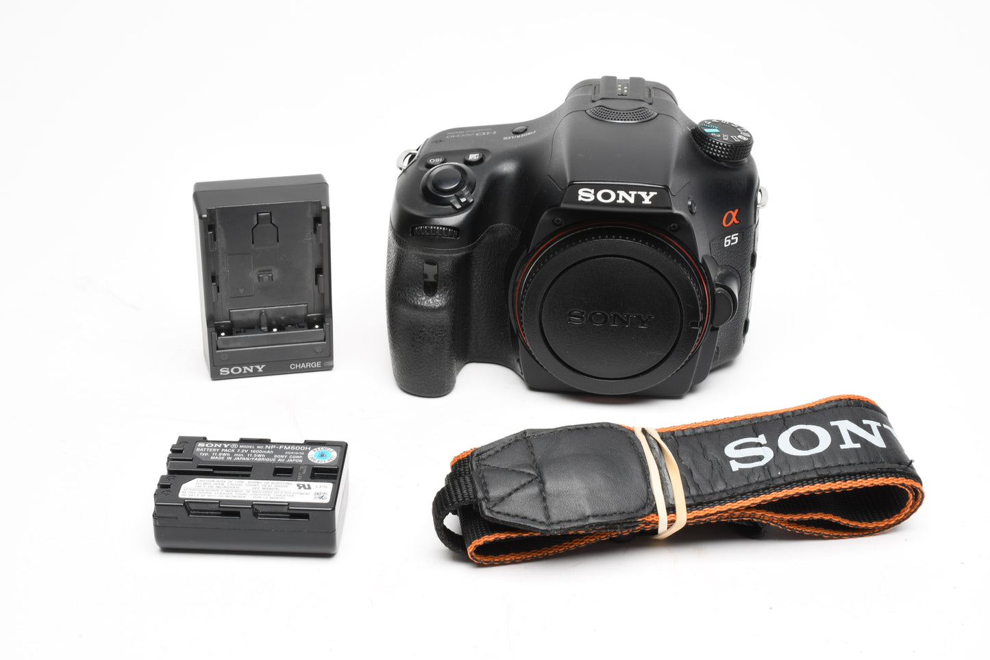 Sony A65 SLT-A65V DSLR Body, batt, charger, strap, only 6069 acts!