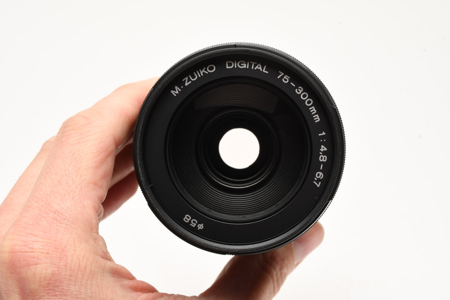 Olympus 75-300mm f4.8-6.7 II MSC lens Black Micro 4/3 Mount