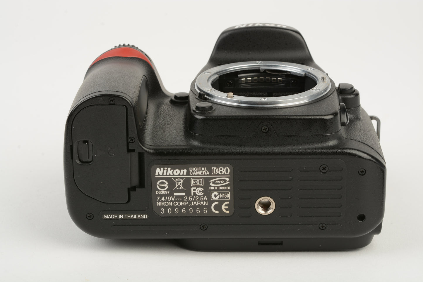 Nikon D80 DSLR body, batt+charger+book, Only 10K Acts, Nice!
