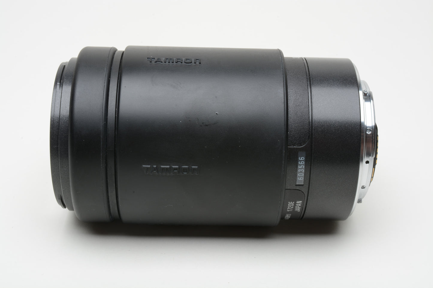 Tamron AF LD Tele Macro 70-300mm F4-5.6 172D Canon AF Mount, caps, Nice